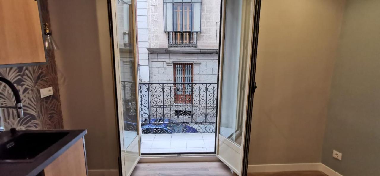 Apartamentos Sol Madrid Exterior photo